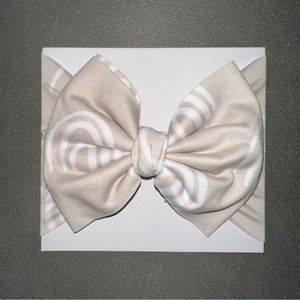 Neutral rainbows bow headband new